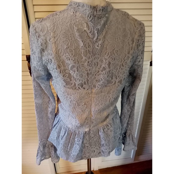 A. Calin Flying Tomato Anthropology Large lavender Lace Bell Sleeve Blou… - Picture 10 of 16